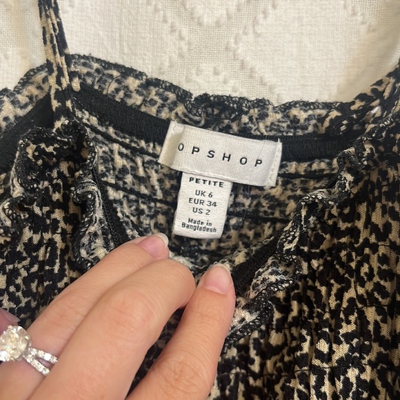 Dress - Picture 3 of 3